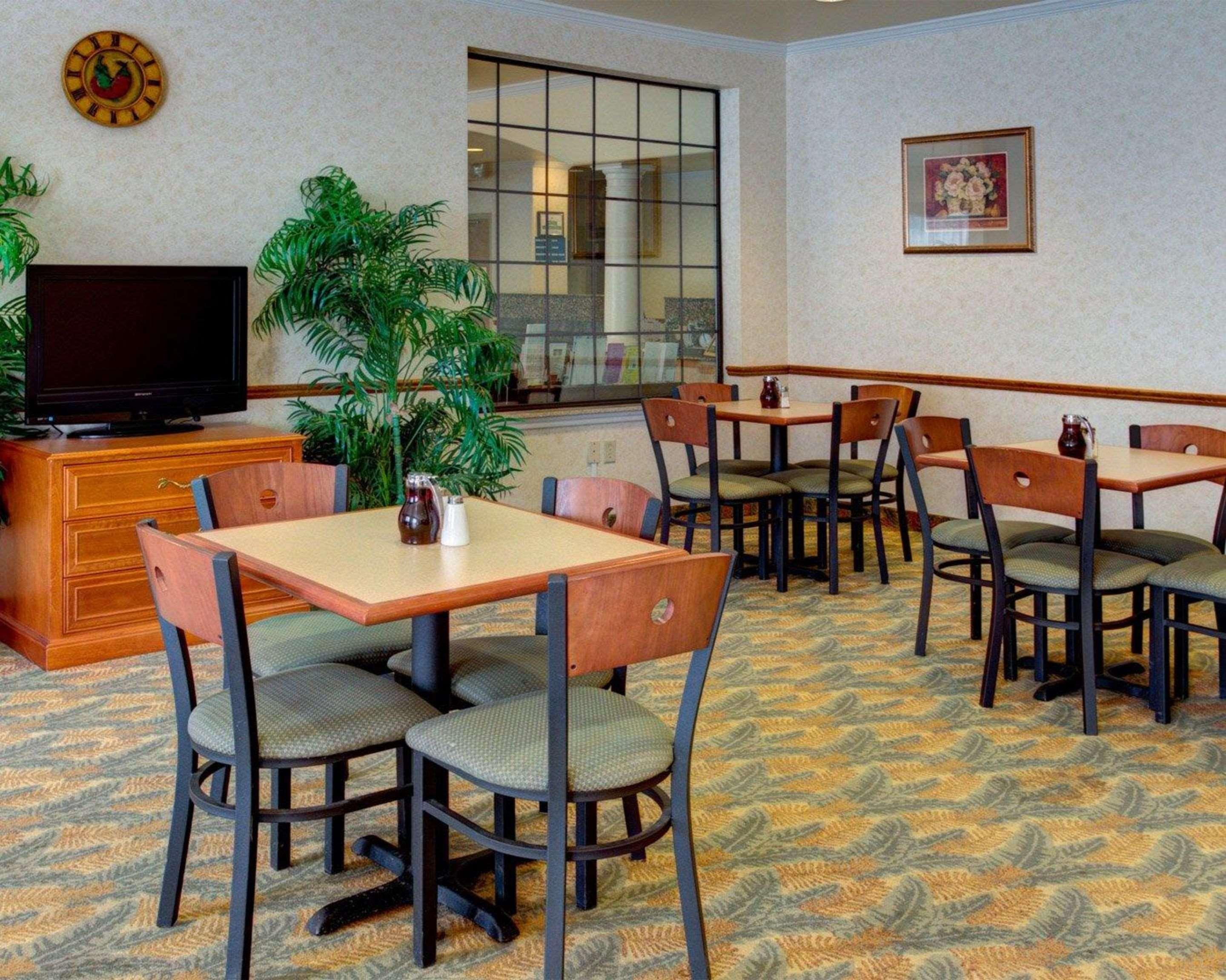 Quality Inn & Suites - Glen Rose Exteriör bild