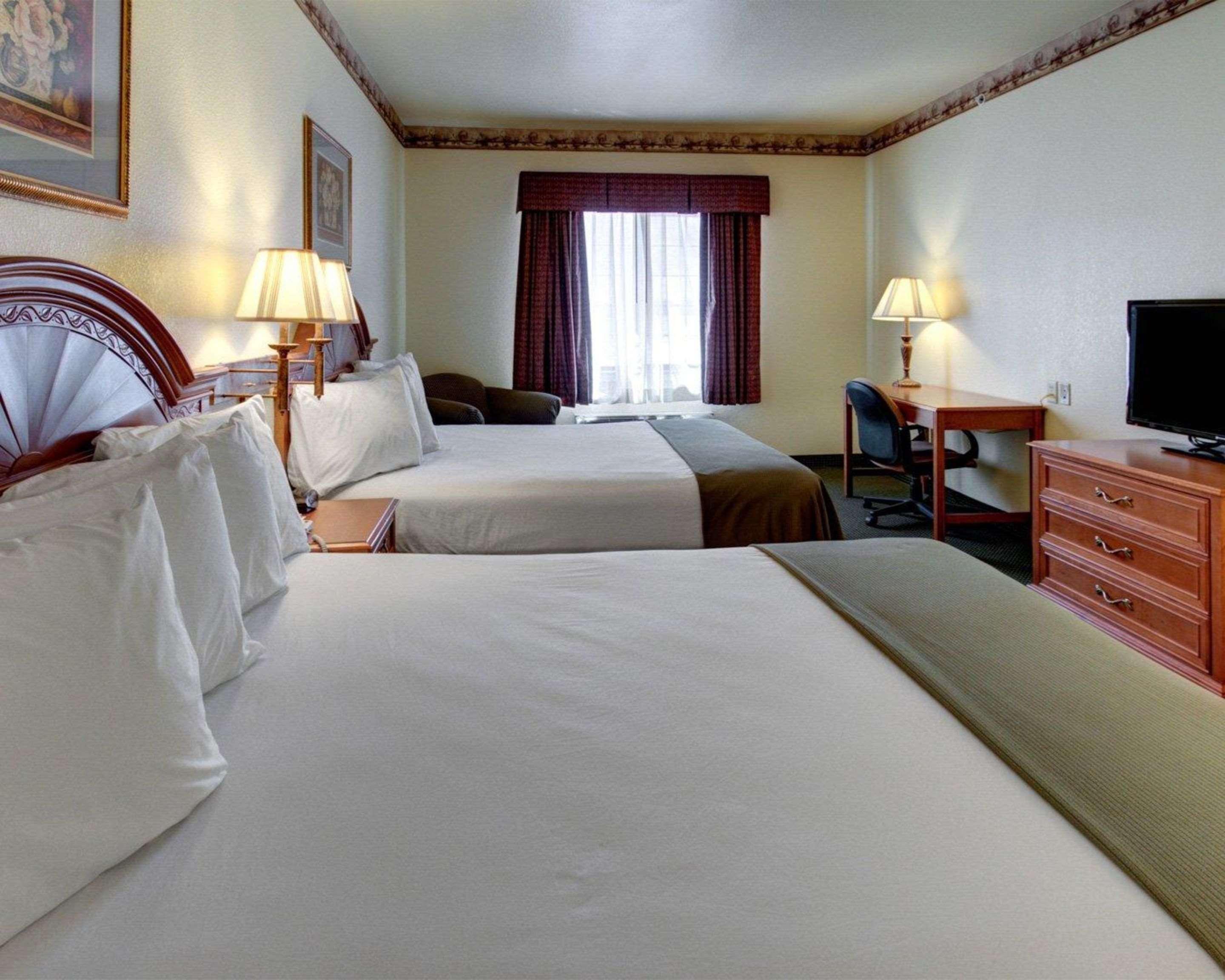 Quality Inn & Suites - Glen Rose Exteriör bild